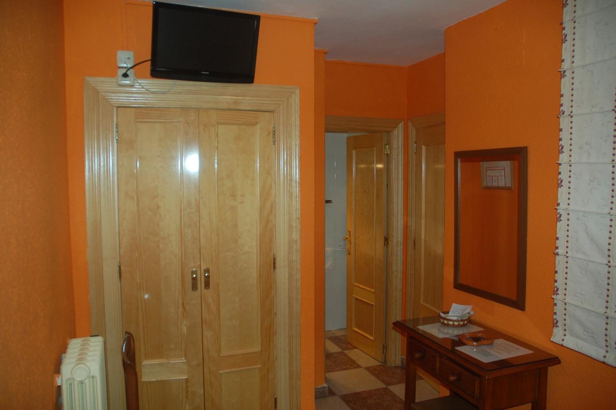 Hostal Residencia Castilla Cuenca  Zewnętrze zdjęcie